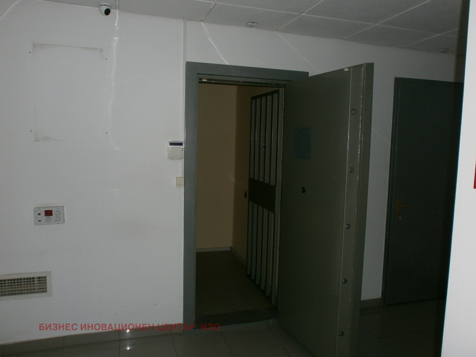 Дава под наем БИЗНЕС ИМОТ, гр. София, 7-ми 11-ти километър, снимка 11 - Други - 53971416