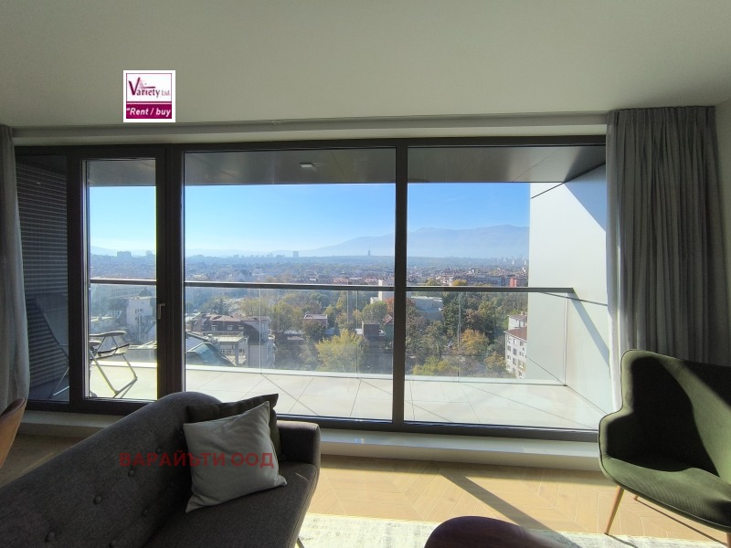 A louer  2 chambres Sofia , Tsentar , 132 m² | 46716210