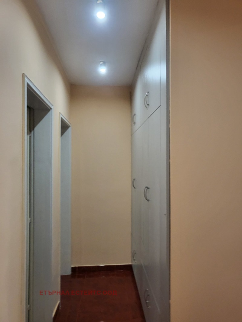 A louer  3 chambres Sofia , Lagera , 117 m² | 65757266