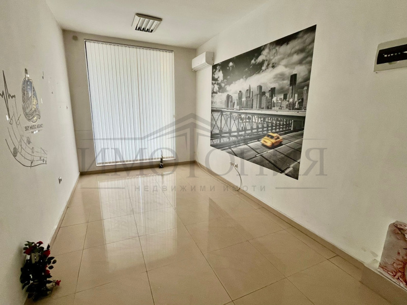 Дава под Наем ОФИС в град София, Хаджи Димитър - 20 кв.м / 230 € » 449.84 лв., ИМОТОПИЯ