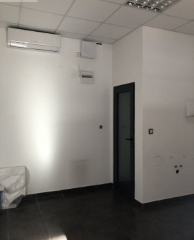 МАГАЗИН, 30 m2