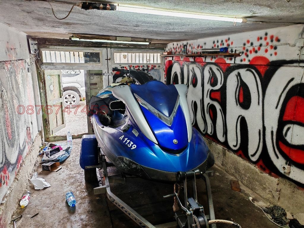 Дава под наем ГАРАЖ, ПАРКОМЯСТО, гр. Бургас, Лазур, снимка 2 - Гаражи и паркоместа - 54224650