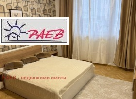 3-стаен град Русе, Широк център 6