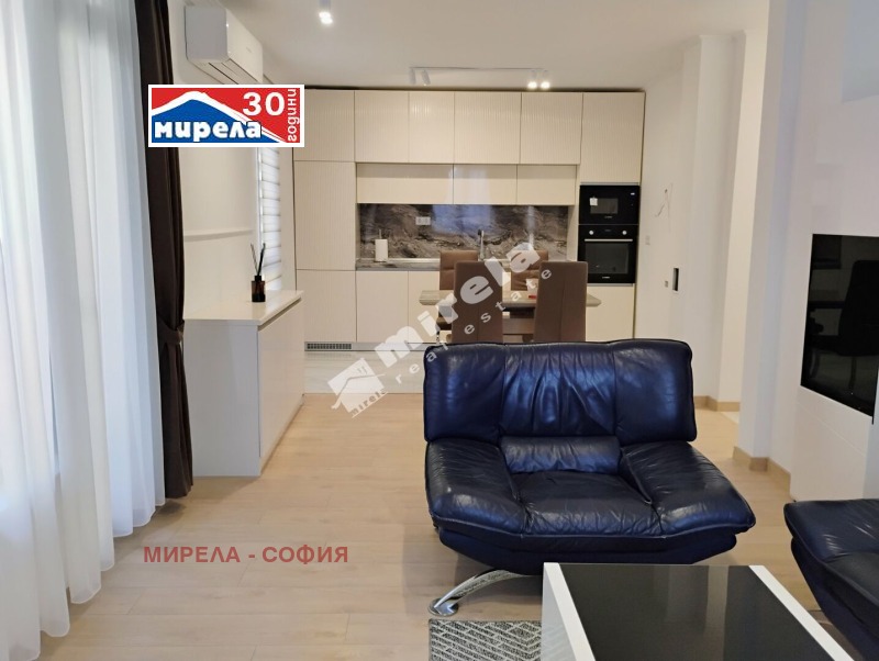 De inchiriat  1 dormitor Sofia , Borovo , 75 mp | 37840337