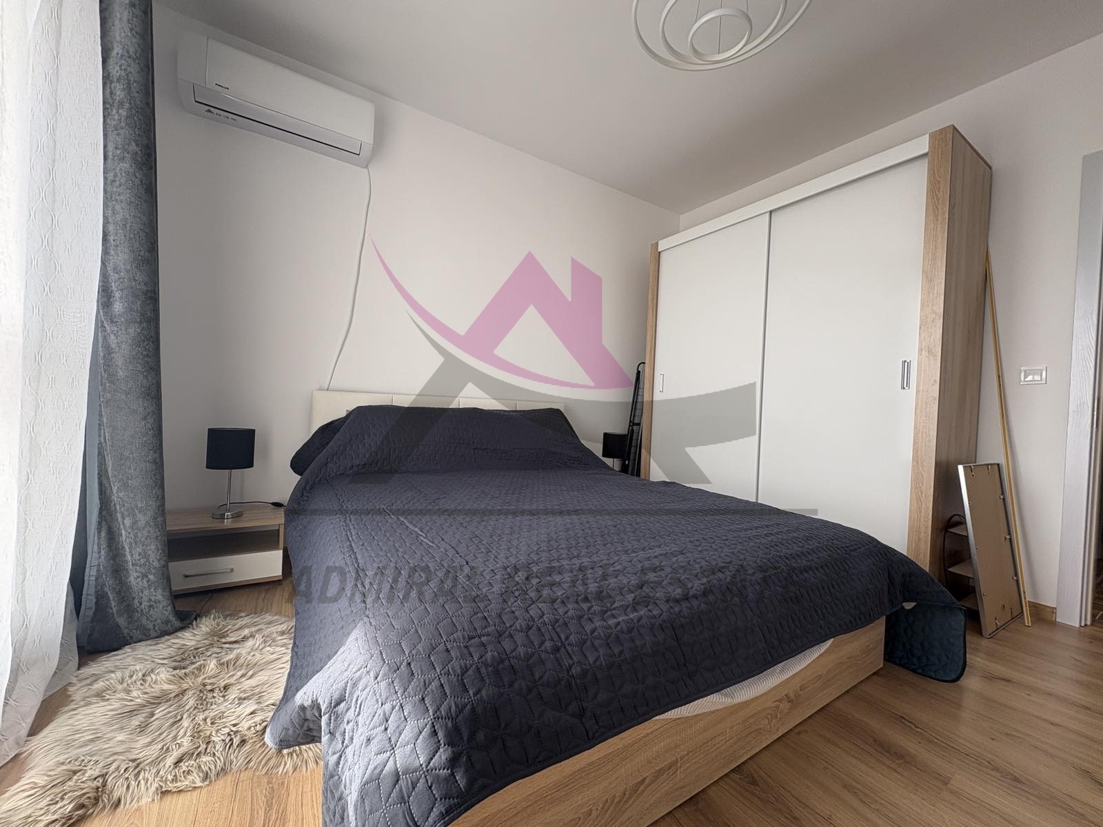 Дава под наем 2-СТАЕН, гр. Варна, Изгрев, снимка 3 - Апартаменти - 53874704