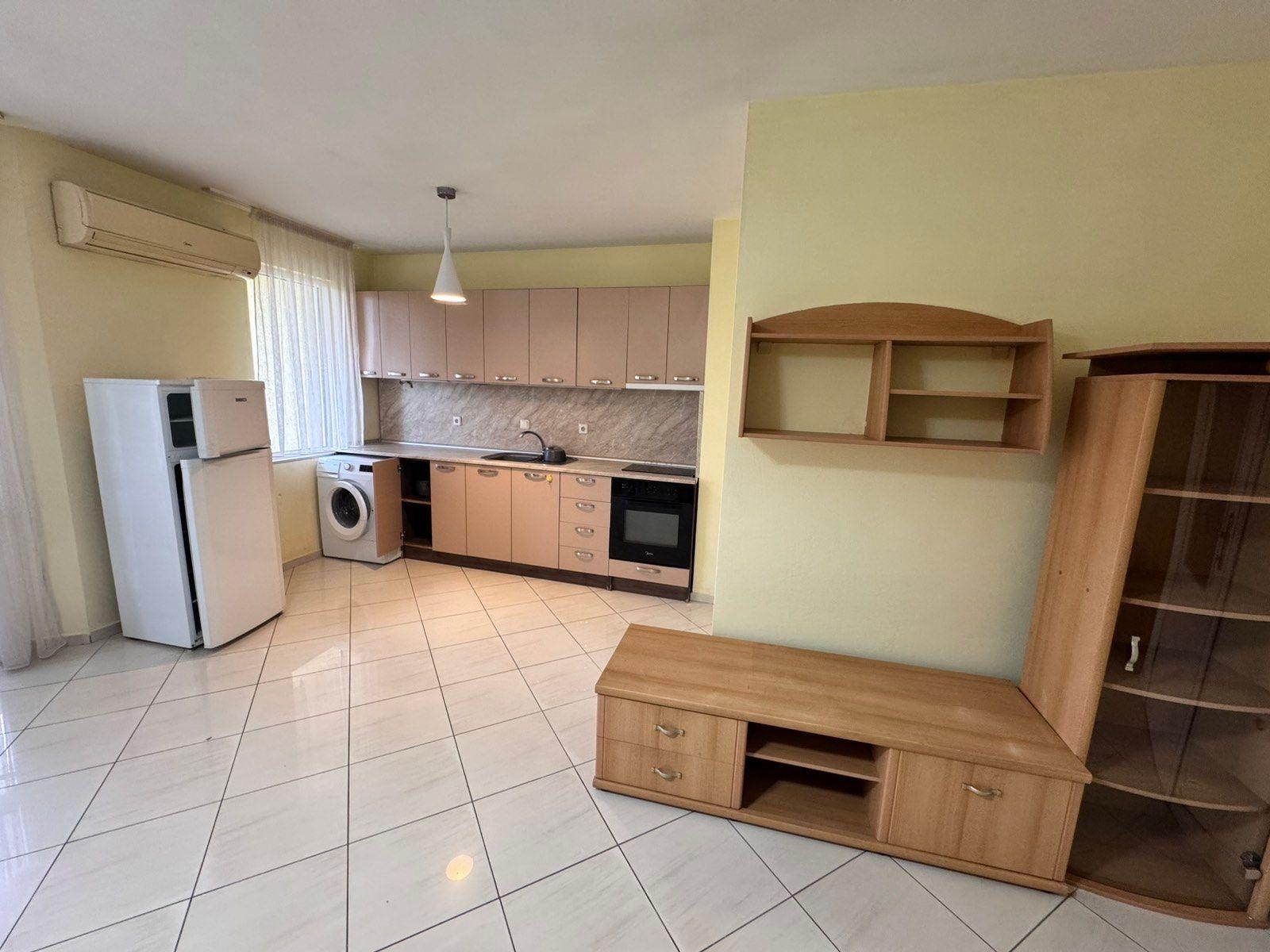 Дава под наем 3-СТАЕН, гр. Пловдив, Кършияка, снимка 2 - Апартаменти - 52991188