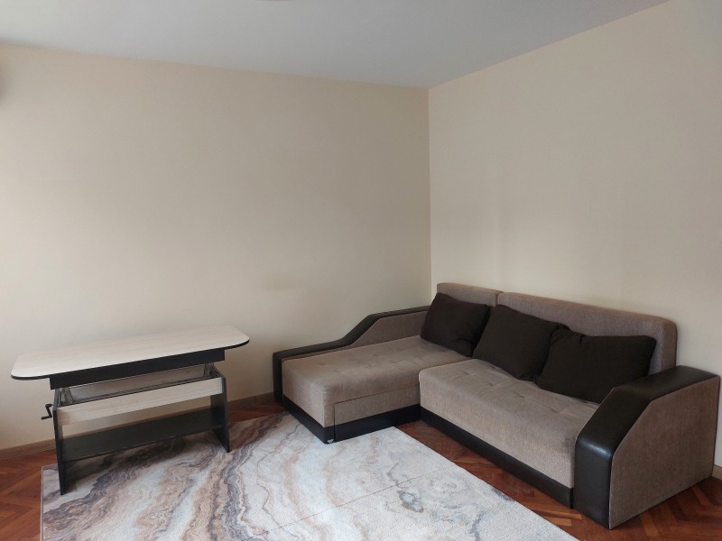 Дава под наем 2-СТАЕН, гр. Варна, Централна поща, снимка 3 - Апартаменти - 52979095