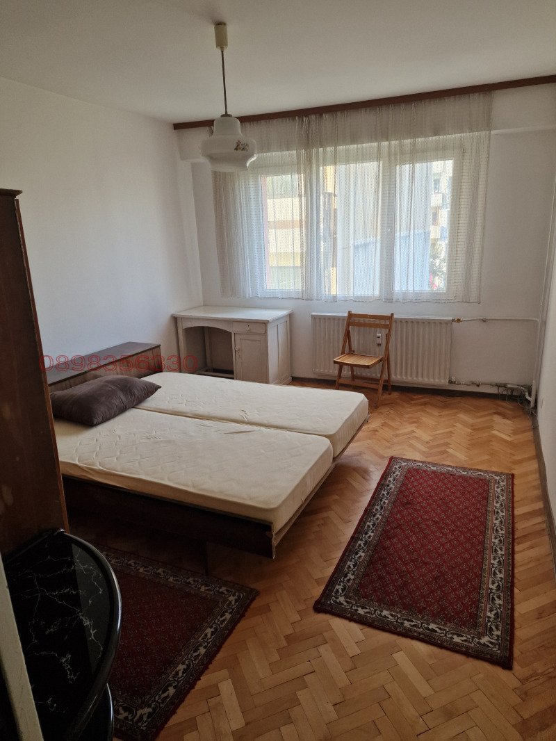 Дава под наем 3-СТАЕН, гр. София, Дианабад, снимка 2 - Апартаменти - 52634372