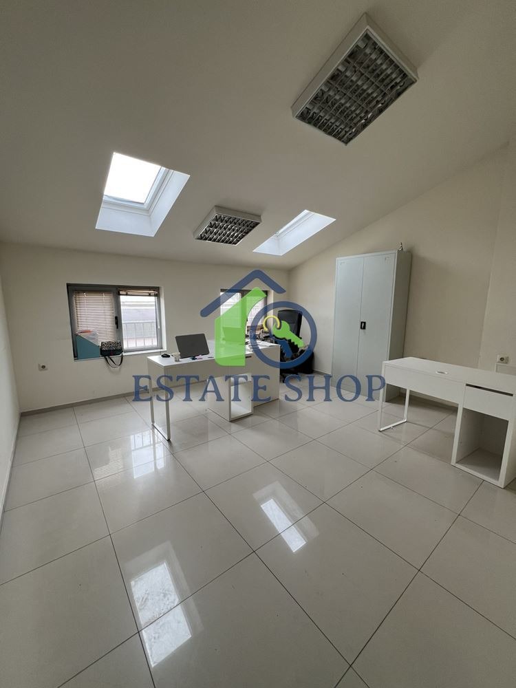 Para alugar  Escritório Plovdiv , Centar , 85 m² | 70663937