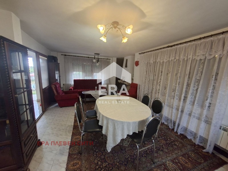 Дава под наем КЪЩА, с. Брестовец, област Плевен, снимка 8 - Къщи - 56309338