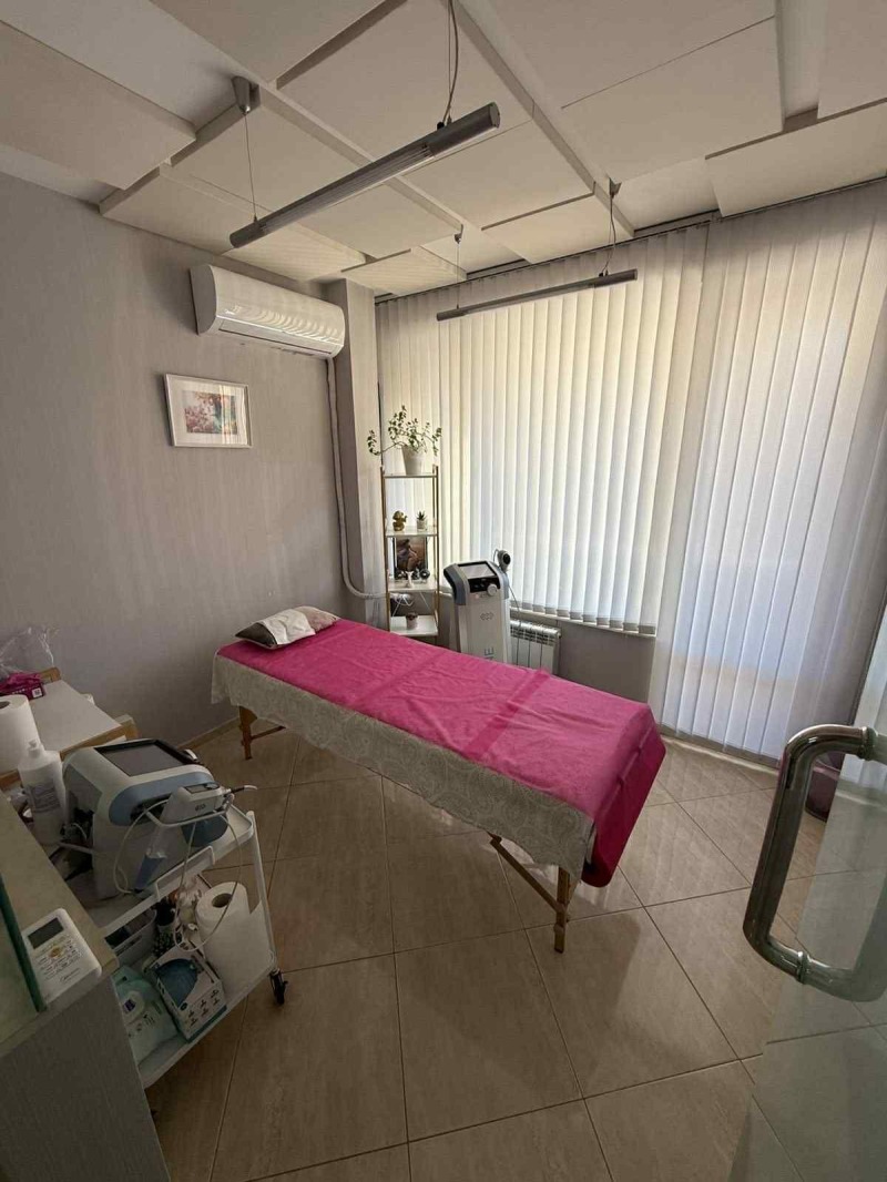 For Rent  Office Sofia , Gotse Delchev , 48 sq.m | 91881780
