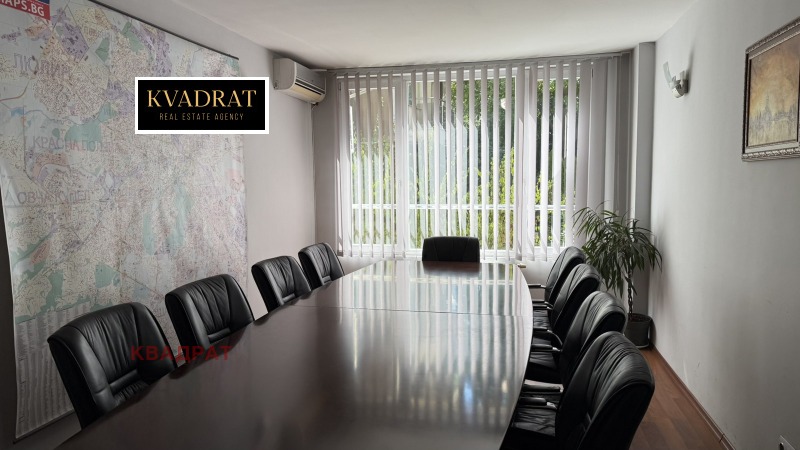 Дава под наем  Офис град София , Витоша , 220 кв.м | 98195932