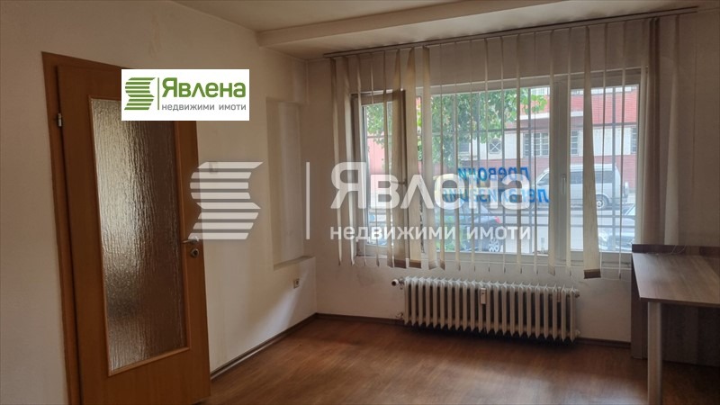 För uthyrning  Kontor Sofia , Centar , 37 kvm | 29227813