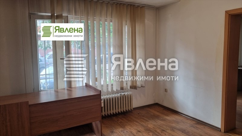 För uthyrning  Kontor Sofia , Centar , 37 kvm | 29227813 - bild [2]