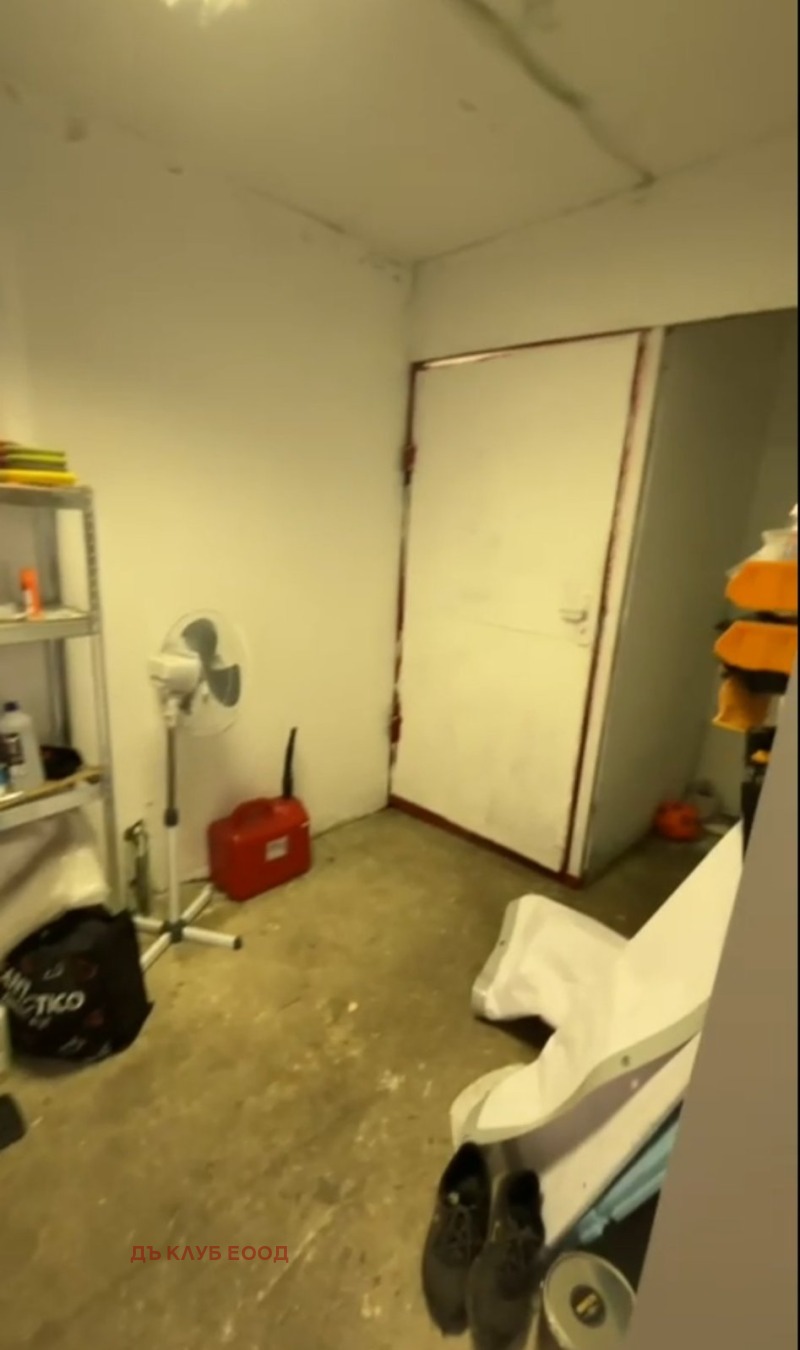 Дава под наем СКЛАД, гр. София, Република, снимка 6 - Складове - 53275670