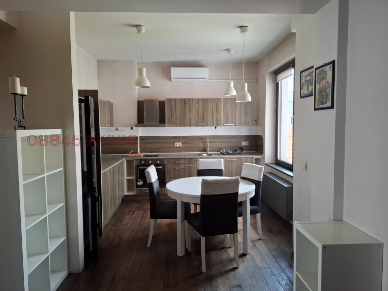 För uthyrning  2 sovrum Sofia , Centar , 120 kvm | 80832675 - bild [13]