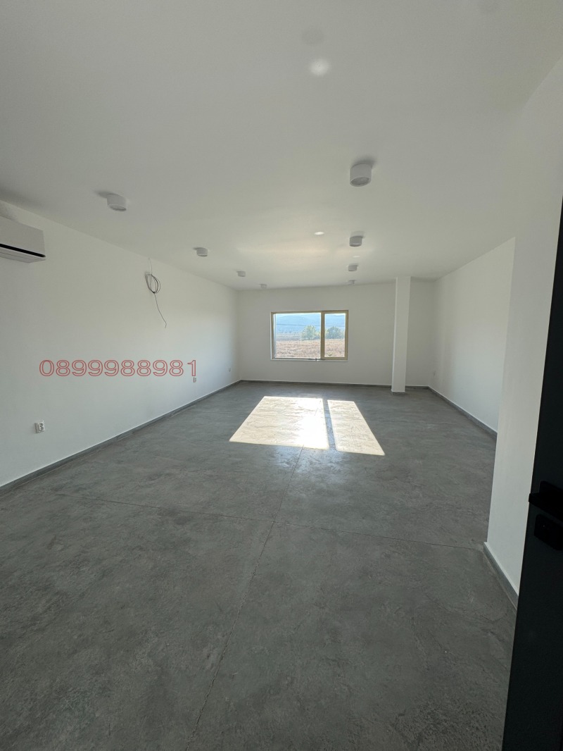 Дава под наем МАГАЗИН, гр. Пловдив, Индустриална зона - Юг, снимка 16 - Магазини - 52781496