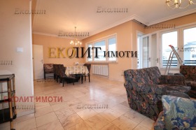 4-стаен град София, Гео Милев 2