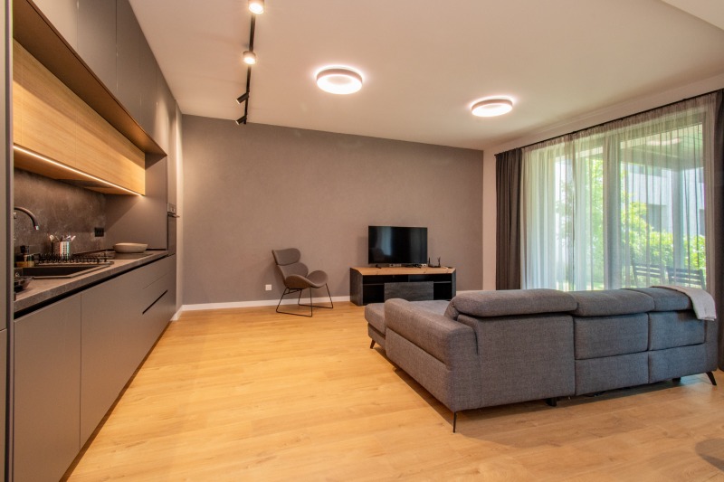 För uthyrning  2 sovrum Sofia , Krastova vada , 164 kvm | 32257325 - bild [3]