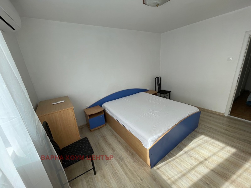 Para alugar  Mais de 3 quartos Varna , Liatno kino Trakiia , 110 m² | 44271869 - imagem [4]