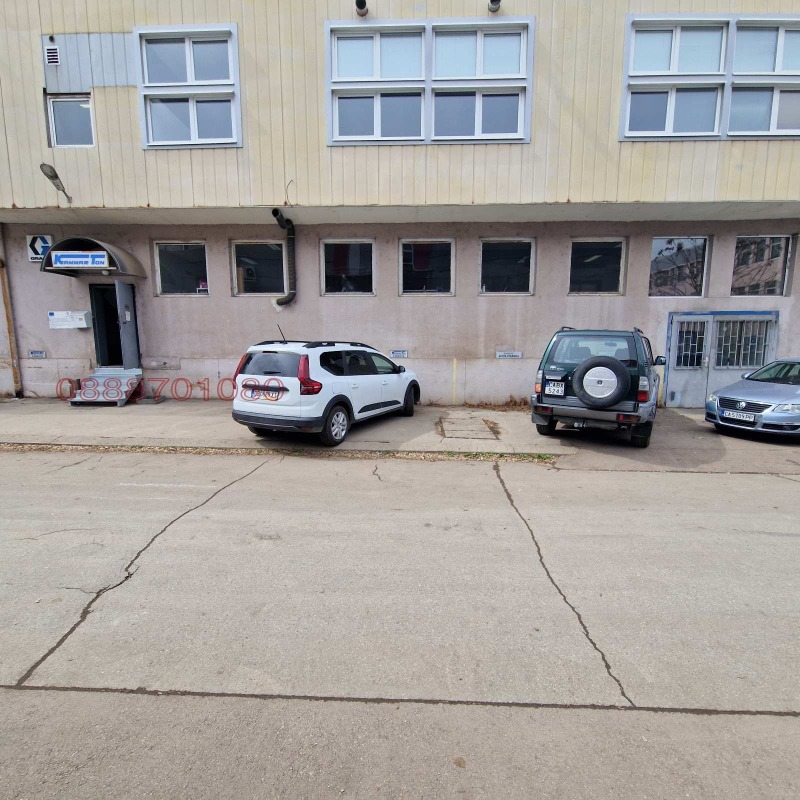 Дава под наем ПРОМ. ПОМЕЩЕНИЕ, гр. София, Военна рампа, снимка 7 - Производствени сгради - 52589732