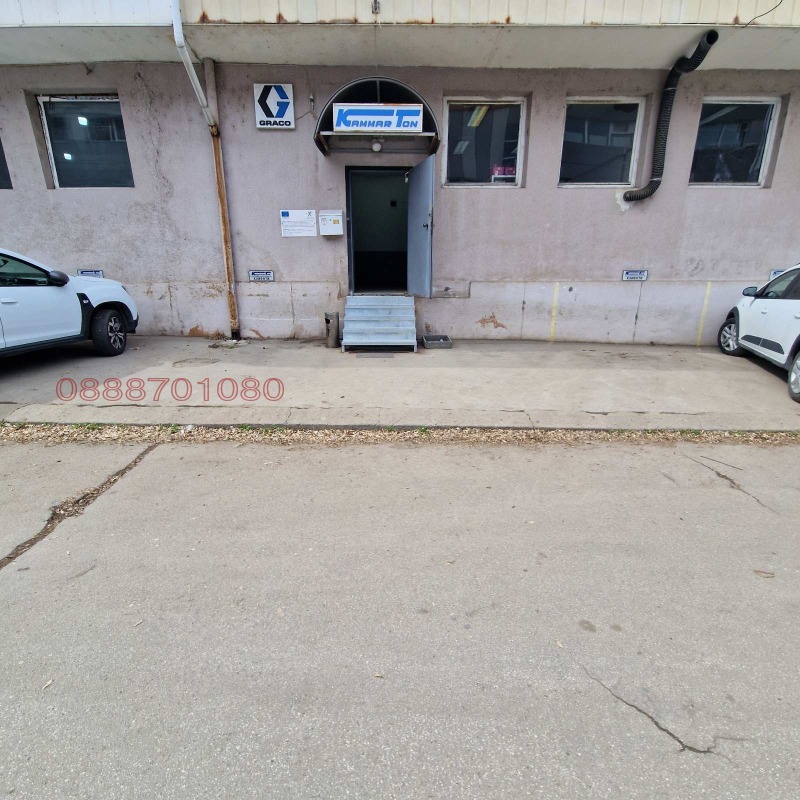 Дава под наем ПРОМ. ПОМЕЩЕНИЕ, гр. София, Военна рампа, снимка 4 - Производствени сгради - 52589732