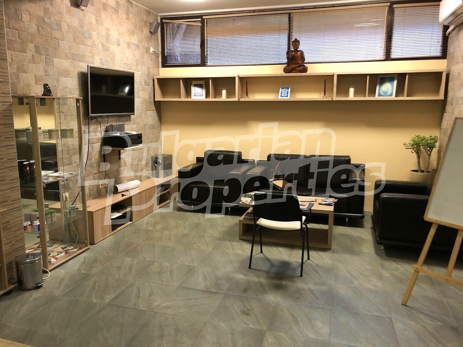 Дава под наем МАГАЗИН, гр. София, Бъкстон