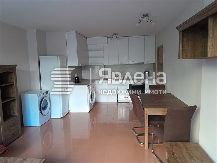 Дава под наем 2-СТАЕН, гр. София, Център, снимка 2 - Апартаменти - 55907836
