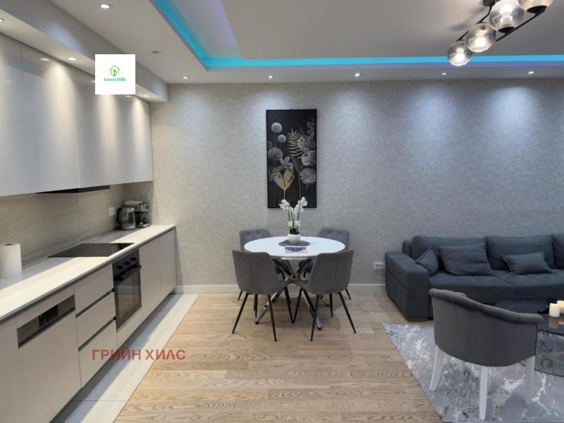 Дава под наем 3-СТАЕН, гр. София, Център, снимка 2 - Апартаменти - 53425907