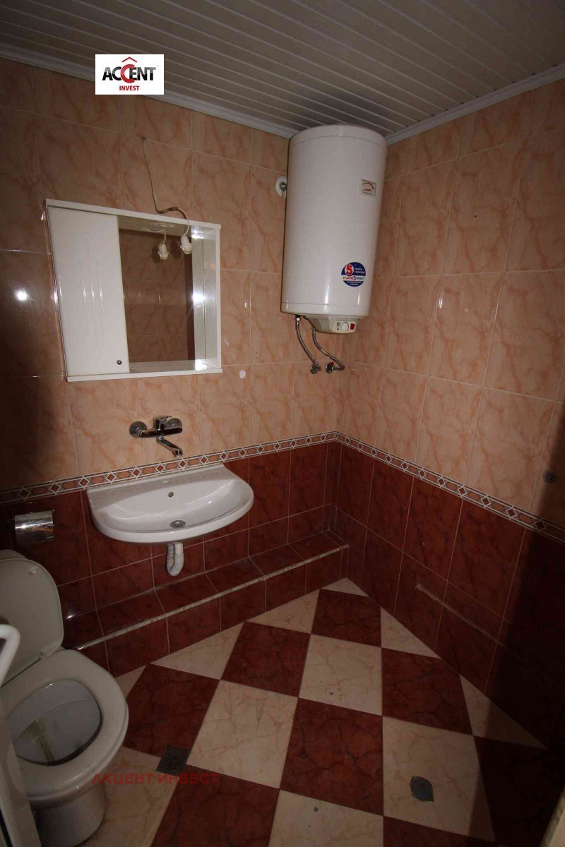 Дава под наем ОФИС, гр. Варна, ЖП Гара, снимка 3 - Офиси - 52523455