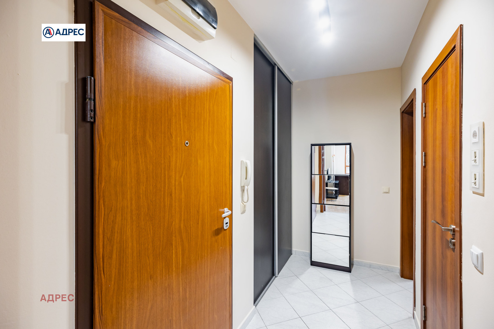 Дава под наем 2-СТАЕН, гр. Варна, Лятно кино Тракия, снимка 4 - Апартаменти - 53632648