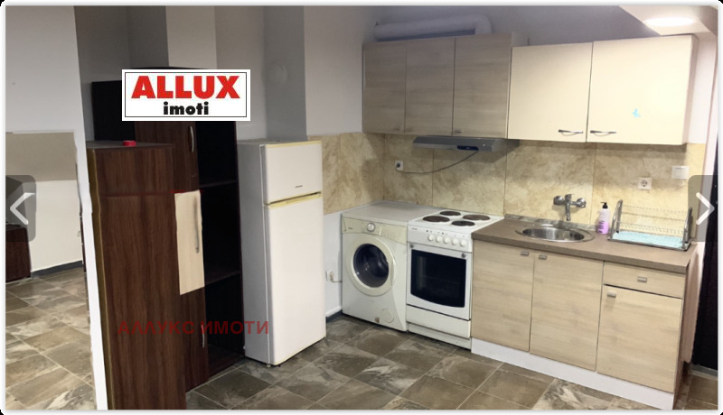 Kiadó  Stúdió Ruse , Centar , 40 négyzetméter | 55078148