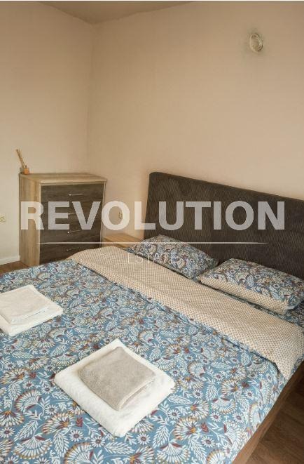 Дава под наем 2-СТАЕН, гр. Варна, Колхозен пазар, снимка 3 - Апартаменти - 53172786