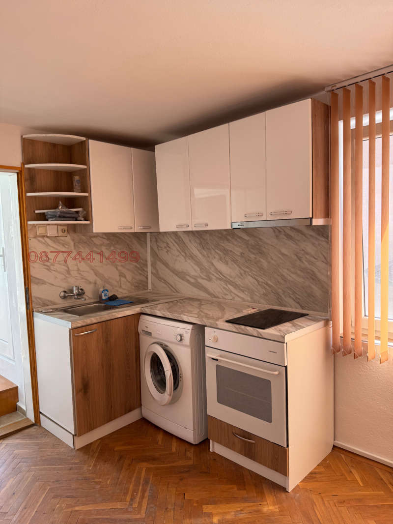 Дава под наем КЪЩА, гр. Варна, Свети Никола, снимка 5 - Къщи - 52779725