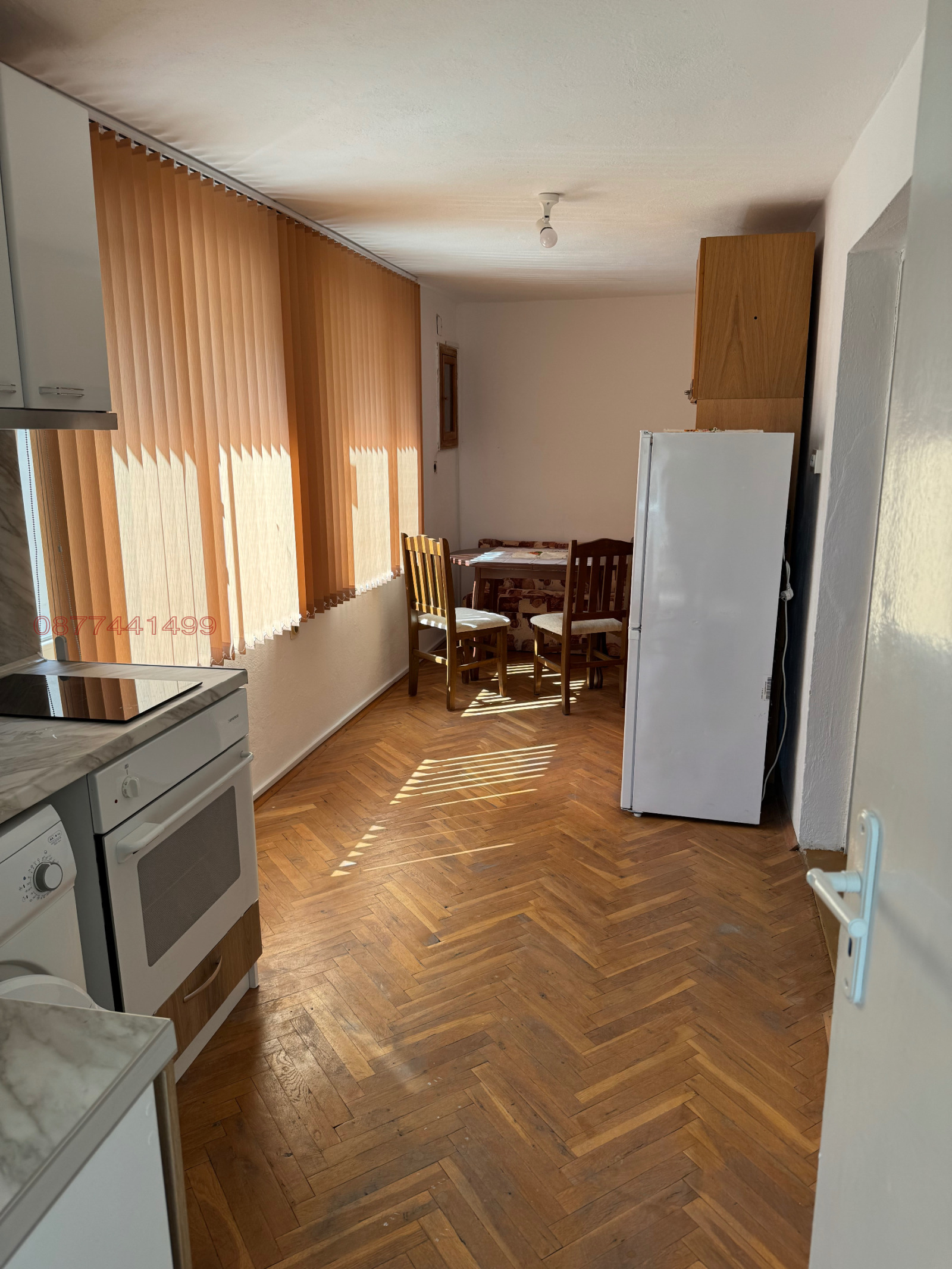 Дава под наем КЪЩА, гр. Варна, Свети Никола, снимка 2 - Къщи - 54289750