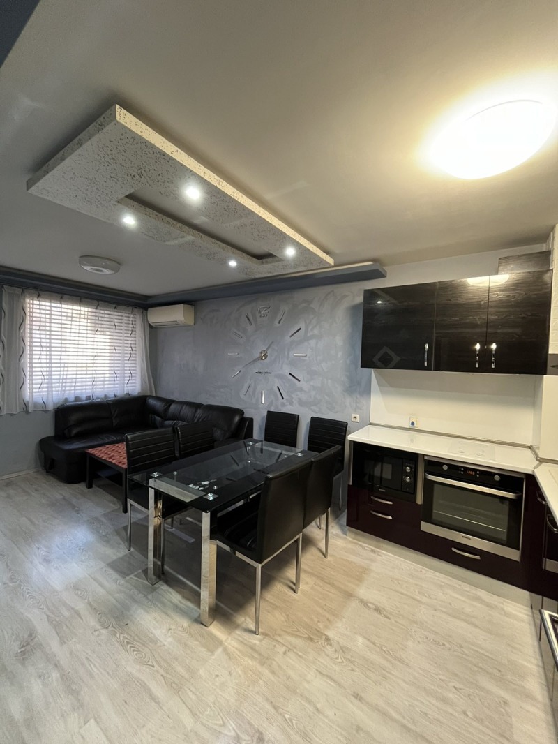 Til leie  1 soverom Burgas , Meden rudnik - zona A , 60 kvm | 55425775
