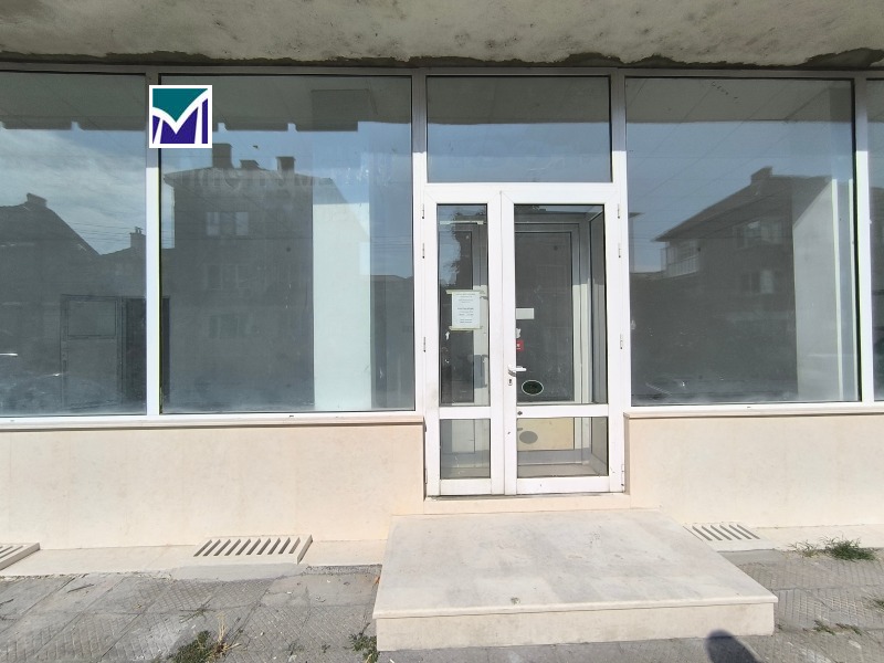 Til leje  Butik Vratsa , Tsentar , 192 kvm | 34269116 - billede [3]