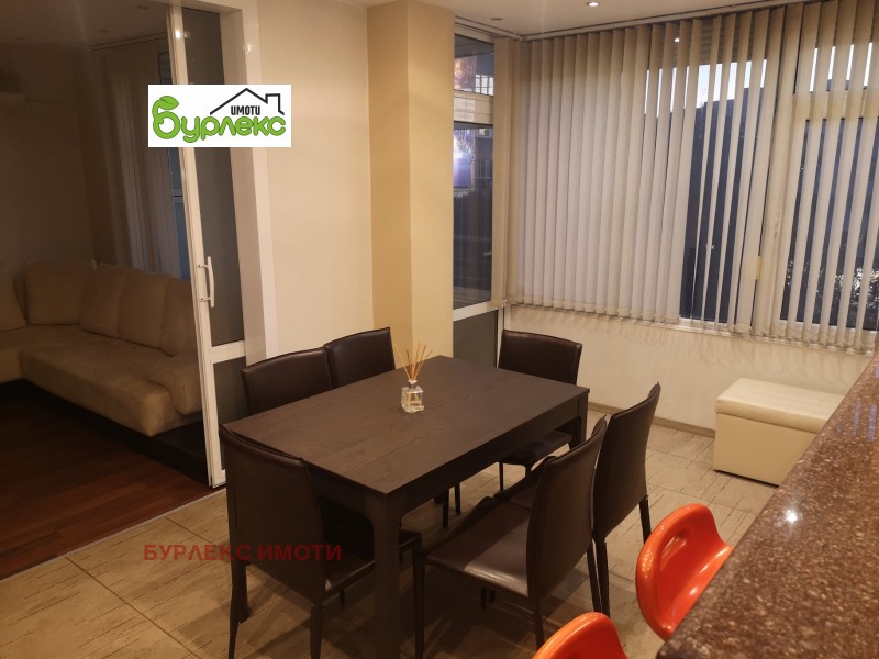 Дава под наем 3-СТАЕН, гр. Варна, Център, снимка 2 - Апартаменти - 53166233