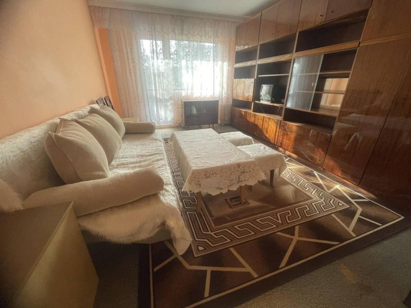 En renta  3 dormitorios Burgas , Bratya Miladinovi , 90 metros cuadrados | 44978843