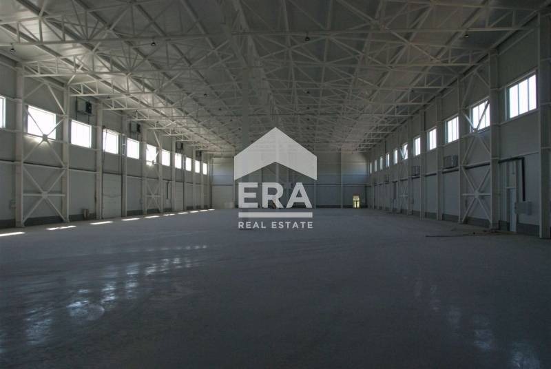 Дава под наем СКЛАД, гр. Варна, Владислав Варненчик 1, снимка 9 - Складове - 54146275