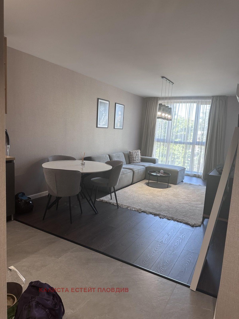 Zu vermieten  1 Schlafzimmer Plowdiw , Zentar , 80 qm | 77466132 - Bild [2]