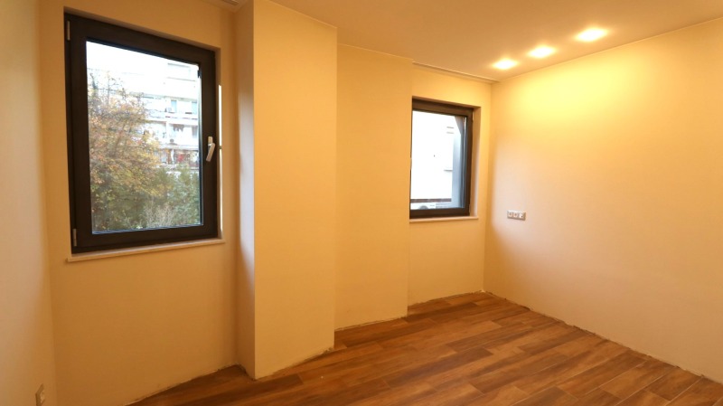 K pronájmu  2 ložnice Sofia , Iztok , 108 m2 | 64651352 - obraz [14]