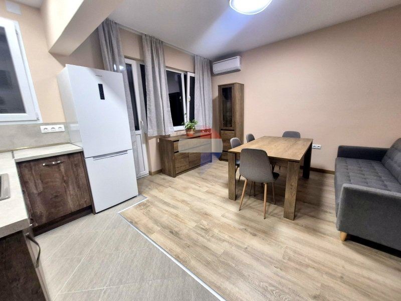 Дава под наем 3-СТАЕН, гр. Варна, Център, снимка 5 - Апартаменти - 56697019