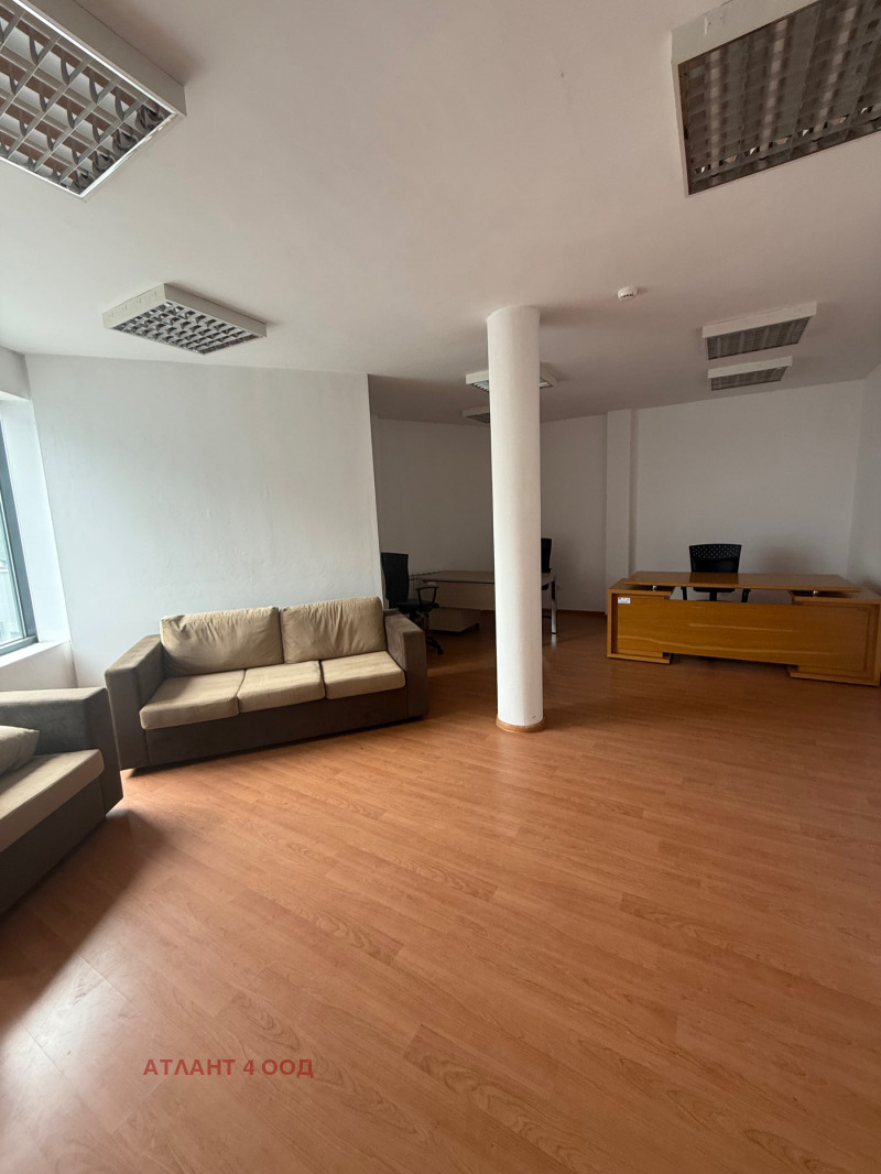 Da affittare  Ufficio regione Stara Zagora , Kazanlak , 30 mq | 40315232 - Immagine [3]