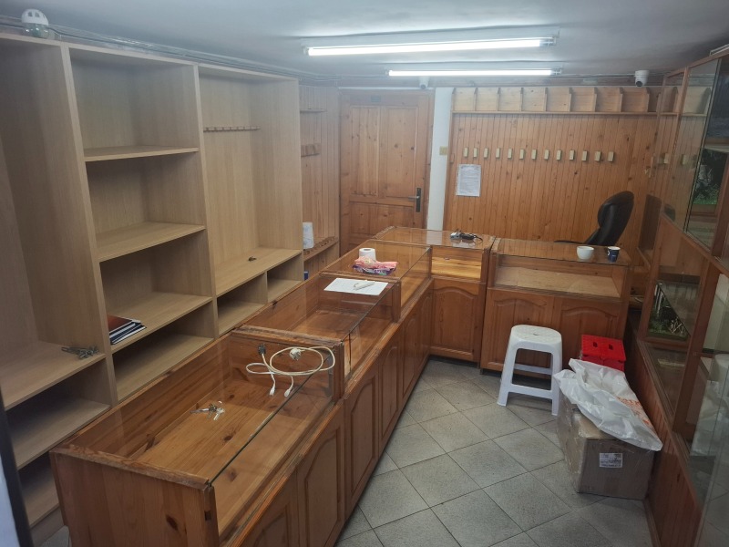 For Rent  Shop Plovdiv , Tsentar , 25 sq.m | 75261387 - image [4]