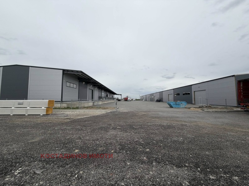 Дава под наем СКЛАД, гр. Пловдив, Индустриална зона - Север, снимка 6 - Складове - 53091733