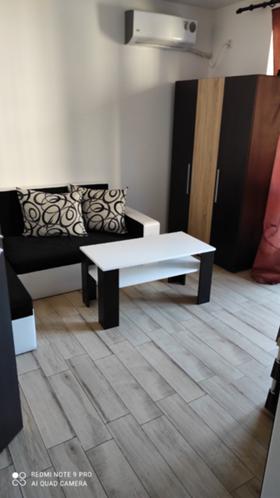 Studio Wastaniczeski, Plowdiw 5