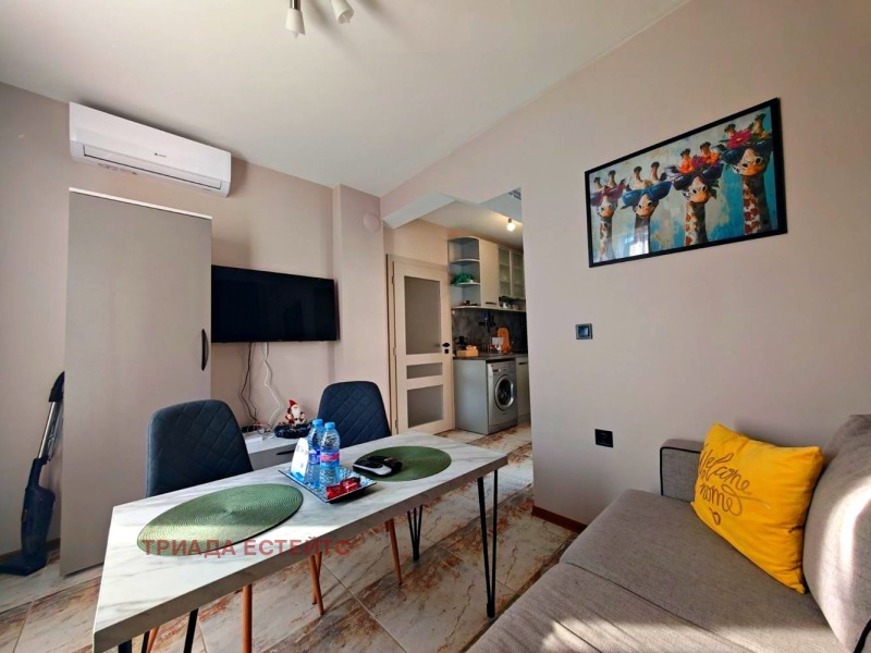 Дава под наем 2-СТАЕН, гр. Бургас, Център, снимка 8 - Апартаменти - 53260035