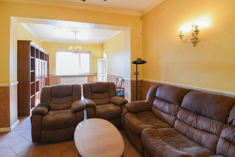 Под наем 3-СТАЕН, град София, Център • 800 € / 1564.66 лв. • 16429780 1