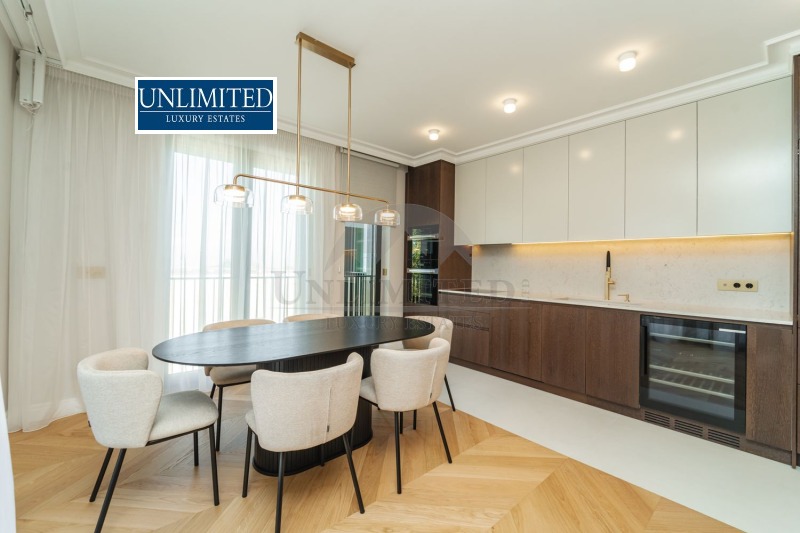 Дава под наем 4-СТАЕН, гр. София, Лозенец, снимка 3 - Апартаменти - 52748615